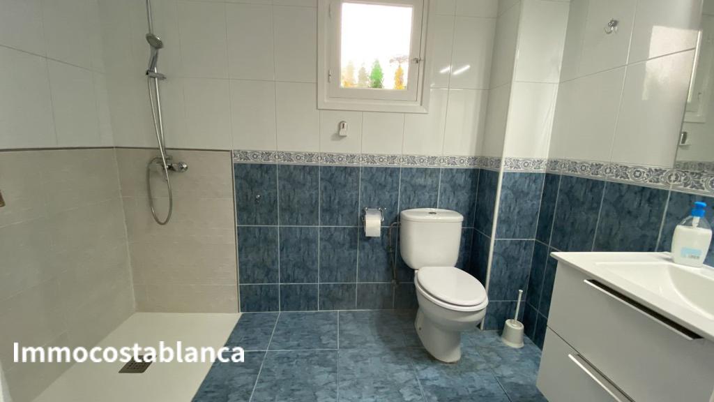 Apartment in Torrevieja, 89 m², 115,000 €, photo 9, listing 13564016