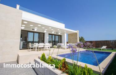 4 room villa in Los Montesinos, 152 m²
