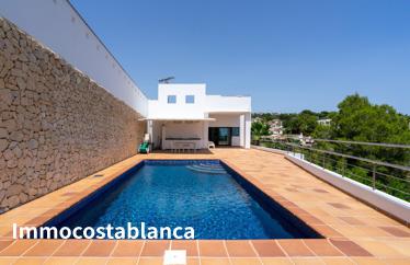 Detached house in Benissa, 250 m²