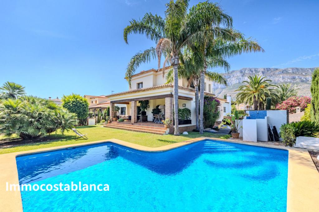 Detached house in Denia, 470 m², 1,400,000 €, photo 1, listing 28128416