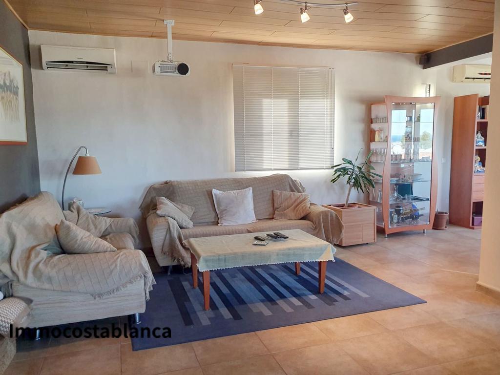 Detached house in Denia, 290 m², 450,000 €, photo 8, listing 5965056