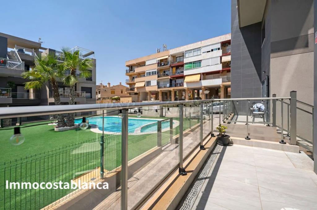 Apartment in Torrevieja, 73 m², 269,000 €, photo 10, listing 54710656