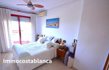Apartment in Villajoyosa, 73 m²