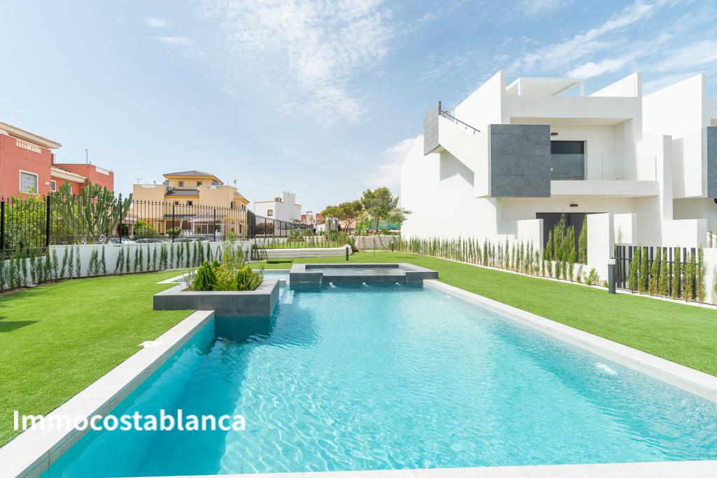 Detached house in Torrevieja, 74 m², 340,000 €, photo 5, listing 69017216