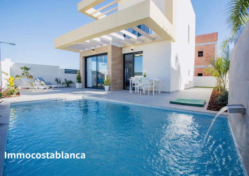 Villa in Los Montesinos, 360,000 €, photo 1, listing 25008256
