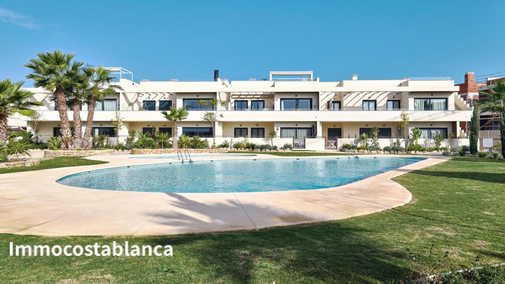 Apartment in Torrevieja, 84 m², 380,000 €, photo 1, listing 21084416