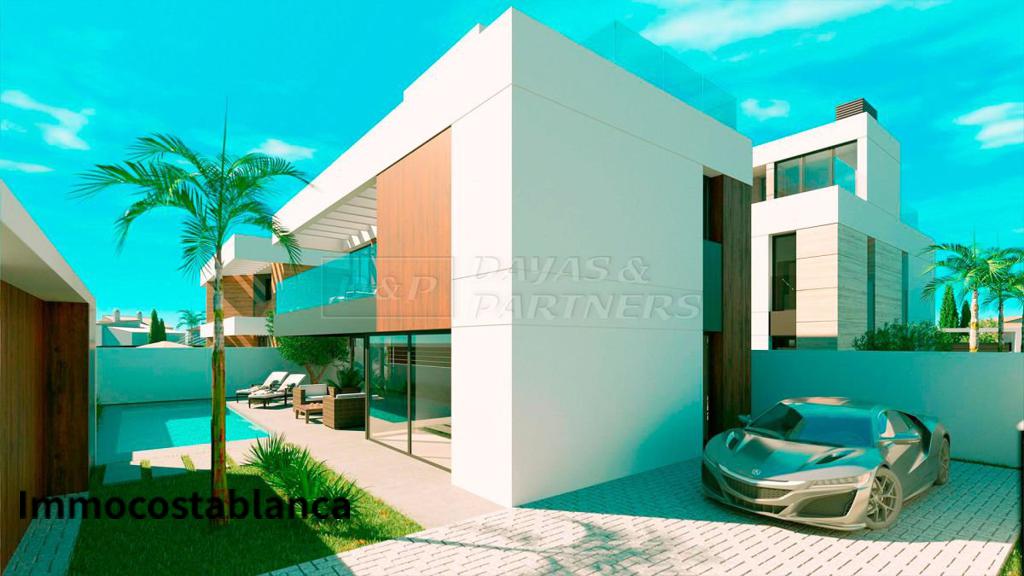 Villa in Torrevieja, 116 m², 550,000 €, photo 7, listing 14759456