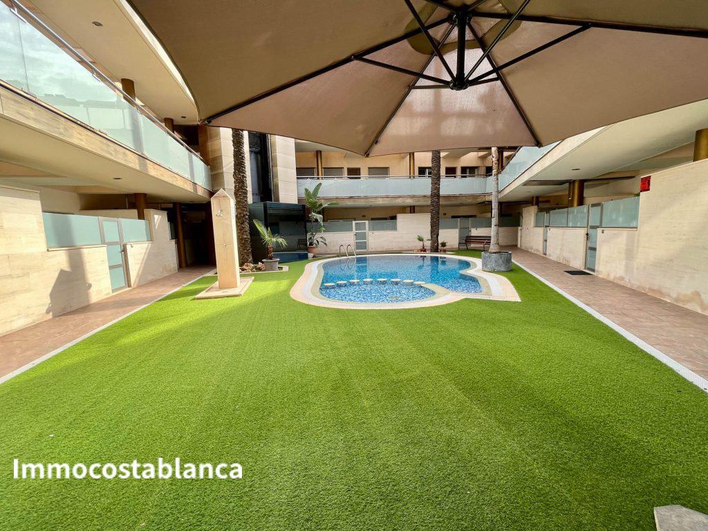 4 room terraced house in Pilar de la Horadada, 244 m², 395,000 €, photo 5, listing 45972976