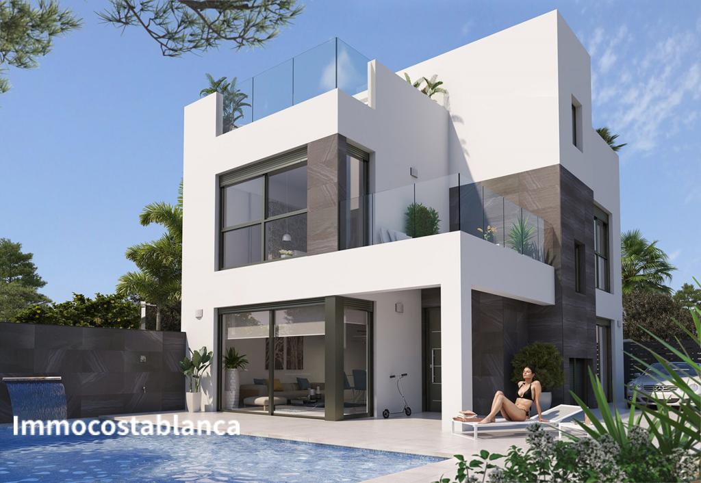 Villa in Punta Prima, 150 m², 520,000 €, photo 1, listing 54979848