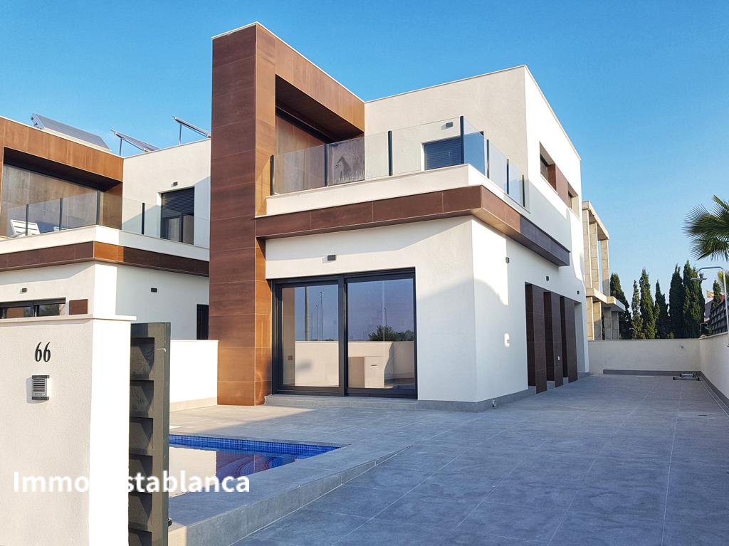 Villa in Daya Nueva, 96 m², 317,000 €, photo 1, listing 10367536