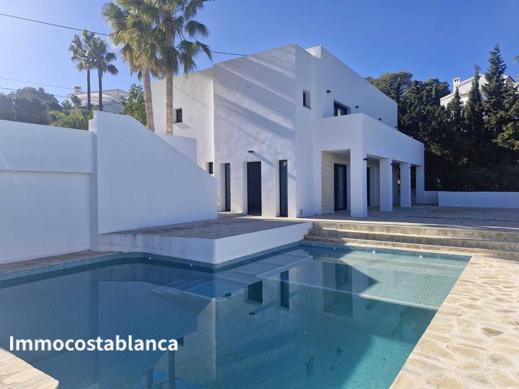 Villa in Javea (Xabia), 1,075,000 €, photo 1, listing 26297216