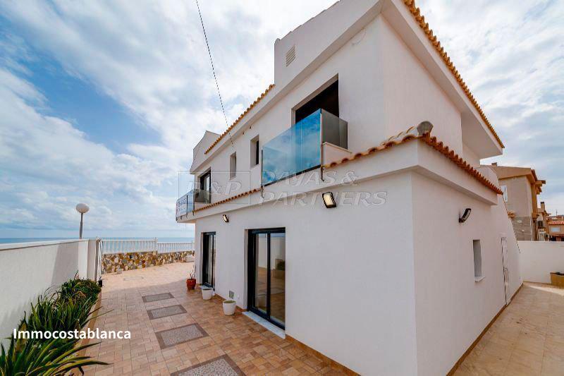 Villa in Torrevieja, 210 m², 990,000 €, photo 7, listing 39745136