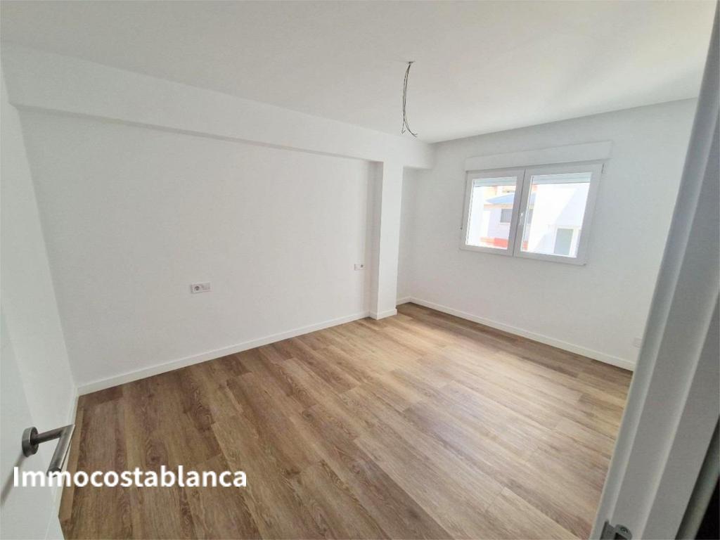 Apartment in Alicante, 136 m², 290,000 €, photo 1, listing 1311456