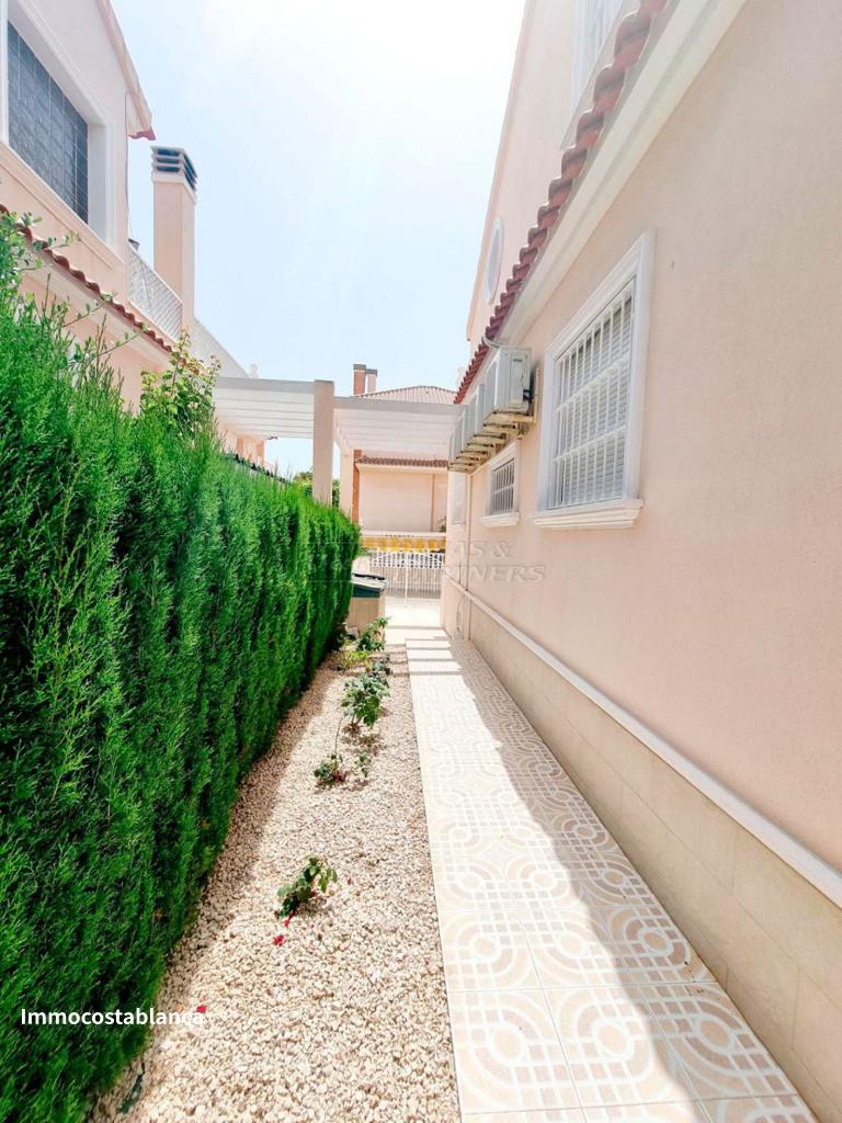 Villa in Torrevieja, 77 m², 360,000 €, photo 5, listing 9957056
