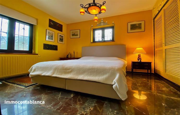 Villa in Alicante, 5759 m², 550,000 €, photo 8, listing 28388016