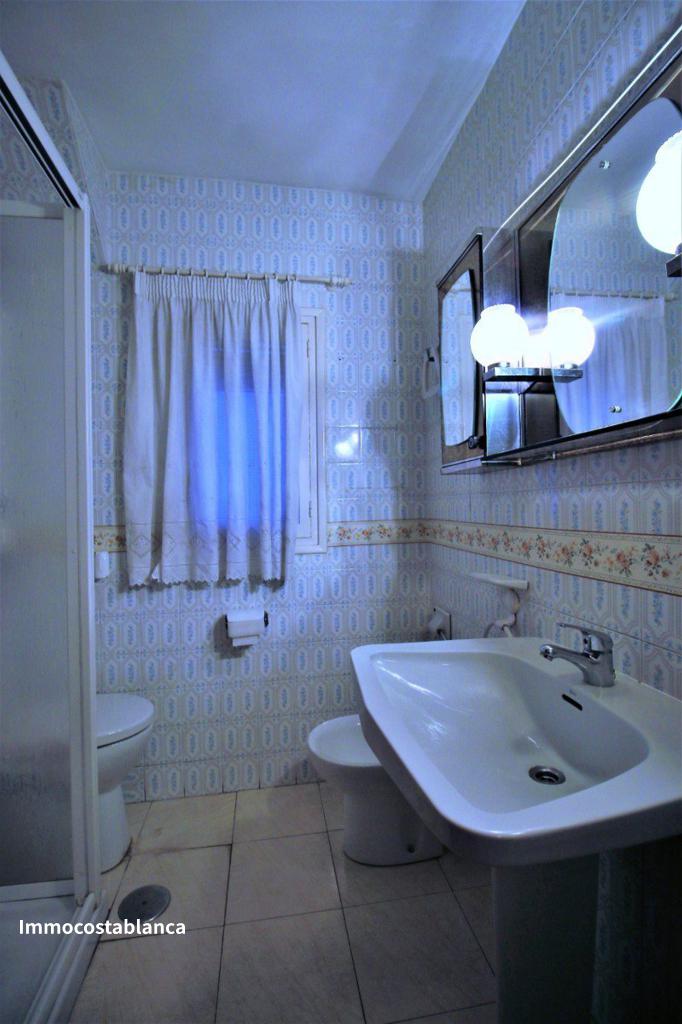 4 room apartment in Alicante, 120 m², 160,000 €, photo 8, listing 27108648