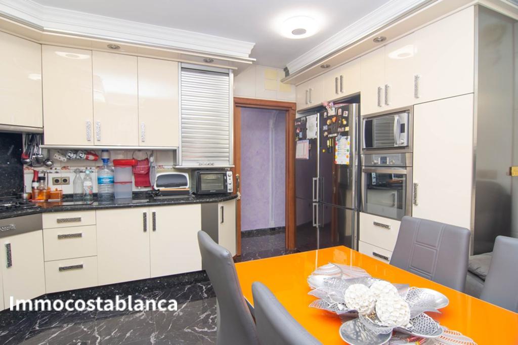 Apartment in Villajoyosa, 132 m², 340,000 €, photo 5, listing 33573056