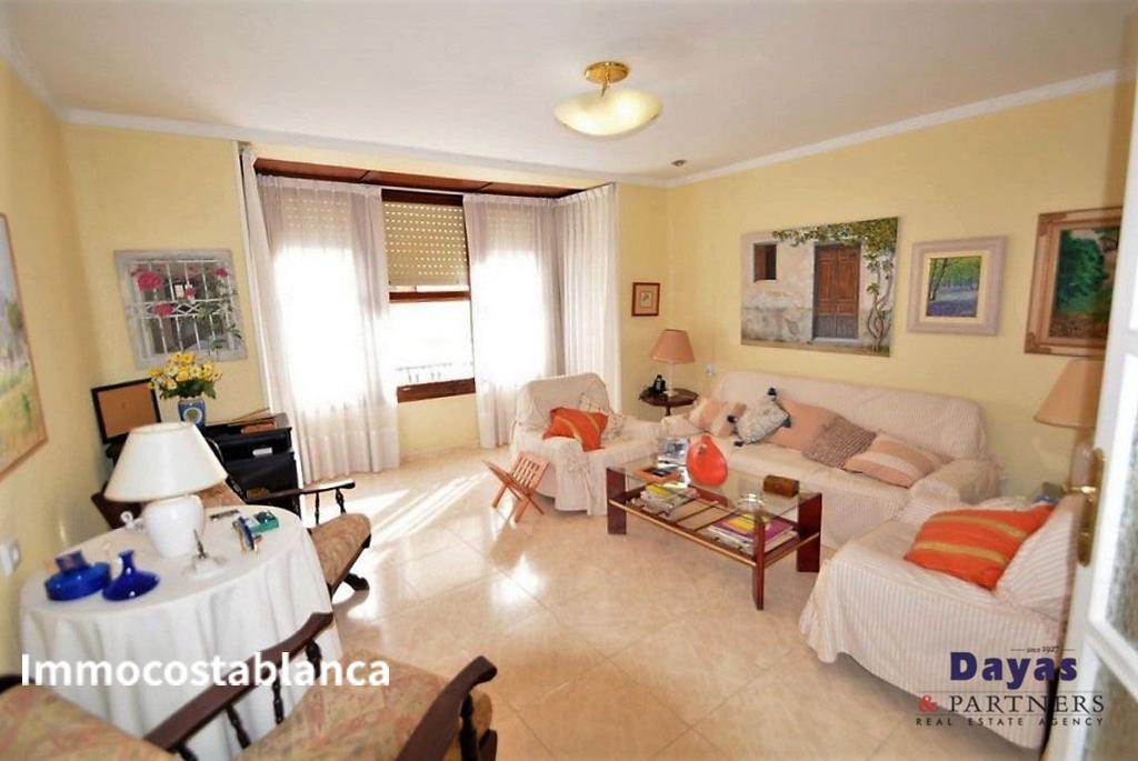 Detached house in Orihuela, 210 m², 180,000 €, photo 3, listing 10364016