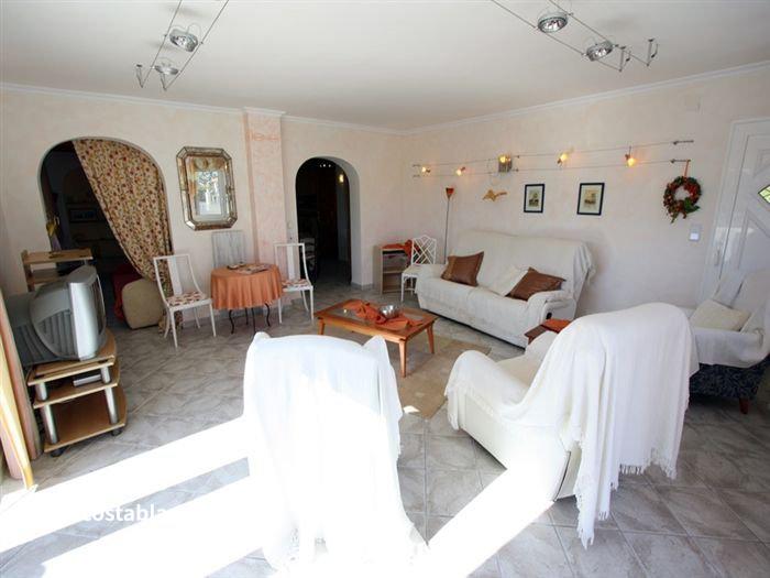 Detached house in Denia, 280 m², 399,000 €, photo 6, listing 13965056