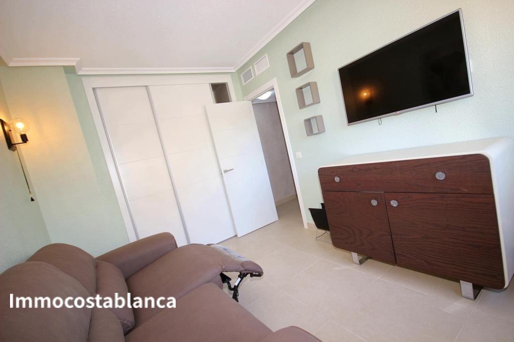 Apartment in Punta Prima, 154 m², 490,000 €, photo 2, listing 68968416