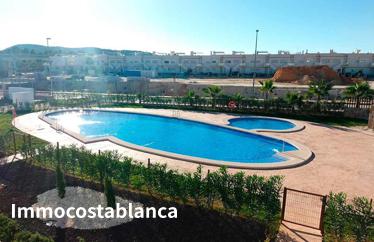 Apartment in Orihuela, 77 m²