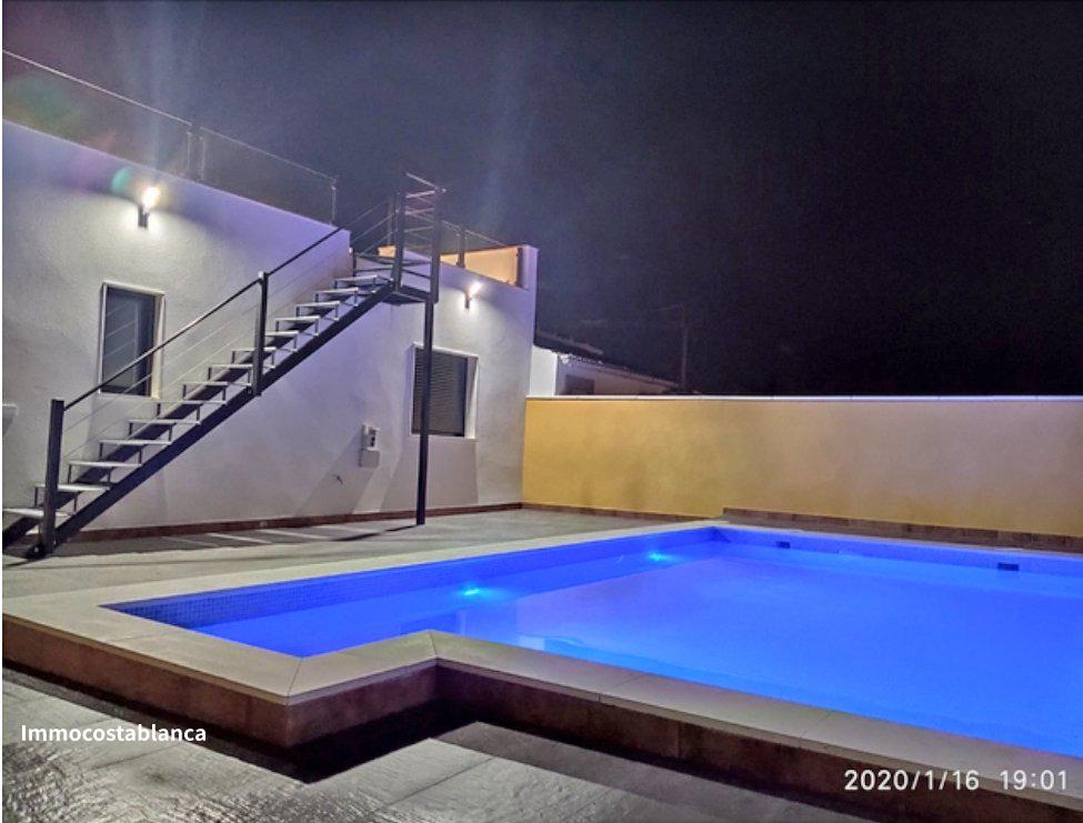 Villa in Torrevieja, 102 m², 270,000 €, photo 1, listing 30797448