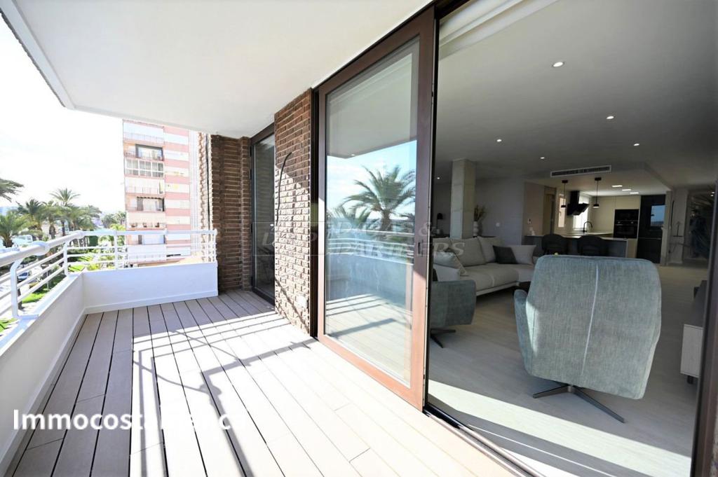 Apartment in Torrevieja, 130 m², 520,000 €, photo 7, listing 31405056