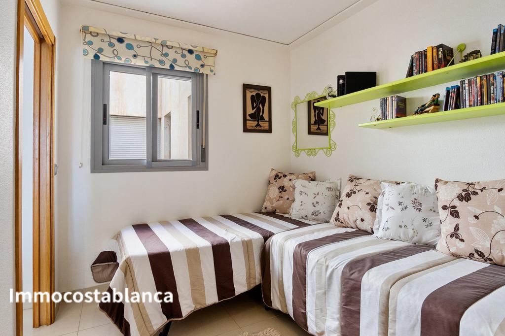 Apartment in Torrevieja, 72 m², 197,000 €, photo 8, listing 18675376