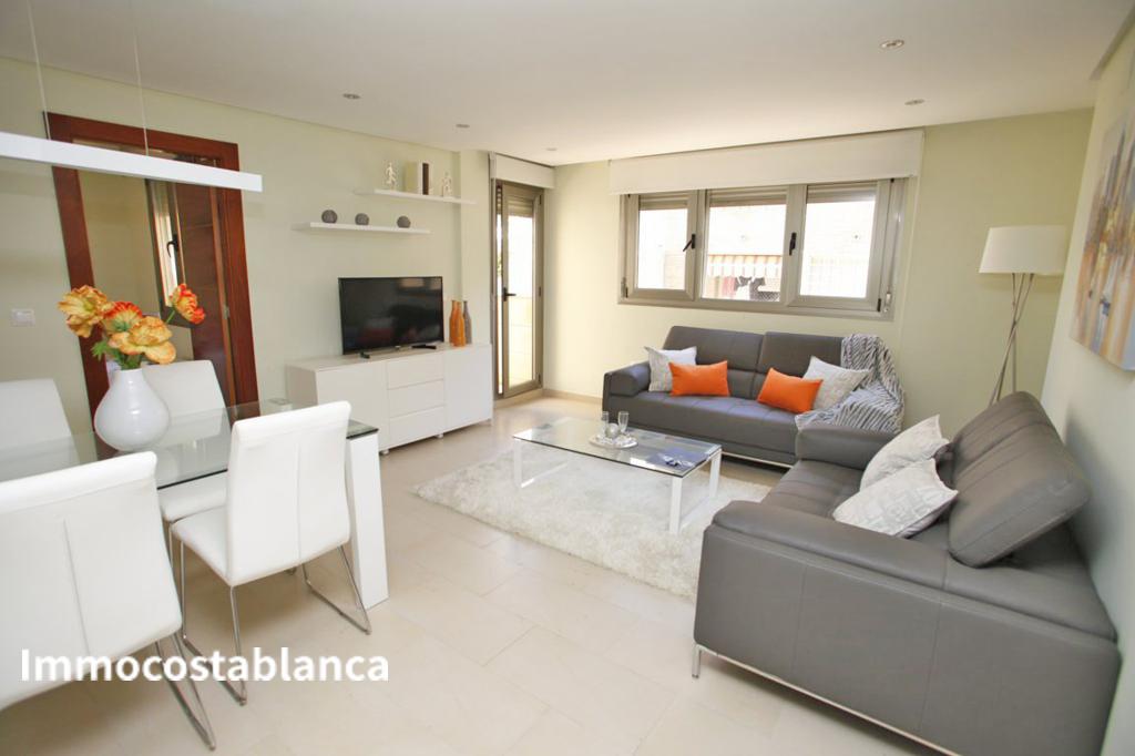 Apartment in Torrevieja, 70 m², 135,000 €, photo 1, listing 34183048