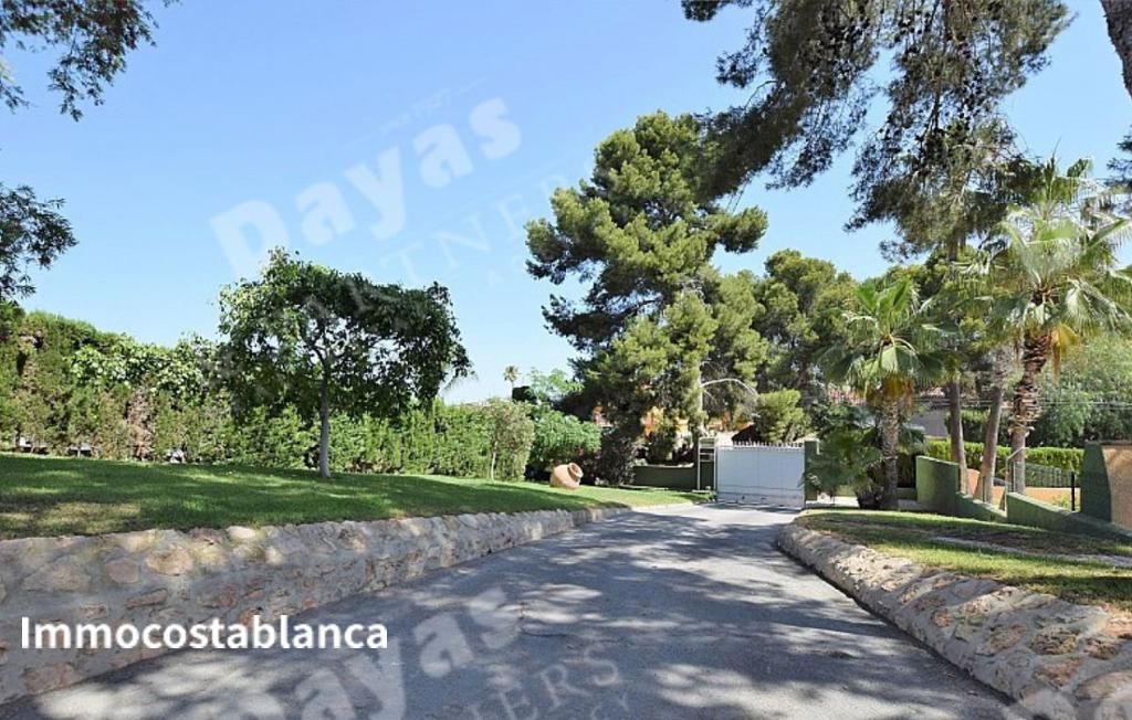 Detached house in Torrevieja, 480 m², 699,000 €, photo 5, listing 4842496