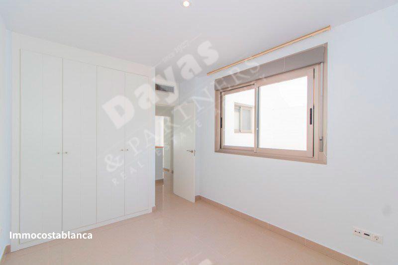 Townhome in Torrevieja, 114 m², 345,000 €, photo 2, listing 64175456