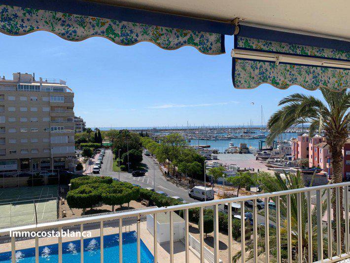 4 room apartment in Torrevieja, 250,000 €, photo 9, listing 3910168