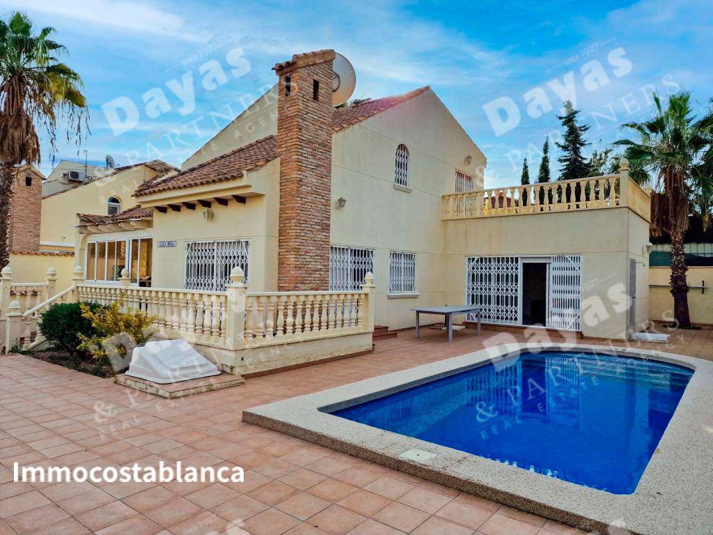 Detached house in Dehesa de Campoamor, 200 m², 495,000 €, photo 3, listing 44824176