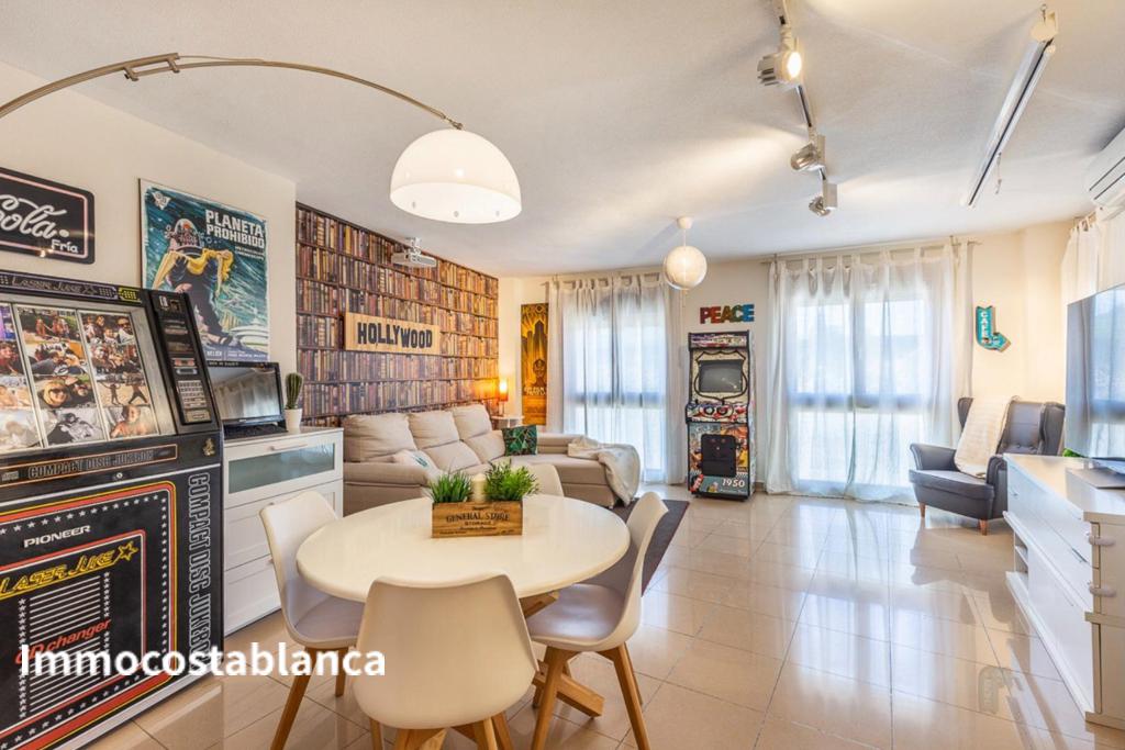 Apartment in Benidorm, 105 m², 138,000 €, photo 1, listing 17380256