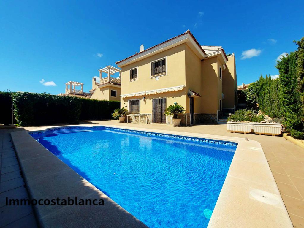 Villa in Ciudad Quesada, 210 m², 495,000 €, photo 1, listing 77921856