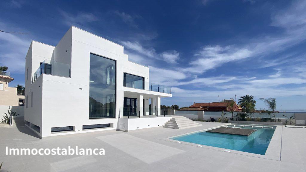 5 room villa in Torrevieja, 572 m², 1,595,000 €, photo 3, listing 33099376