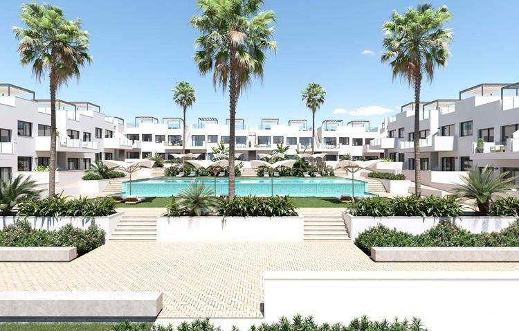 Apartment in Torrevieja, 120 m², 250,000 €, photo 1, listing 35006656