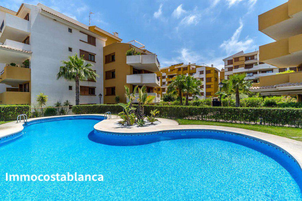 Apartment in Torrevieja, 160,000 €, photo 2, listing 19145616