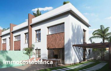 Terraced house in Pilar de la Horadada, 145 m²