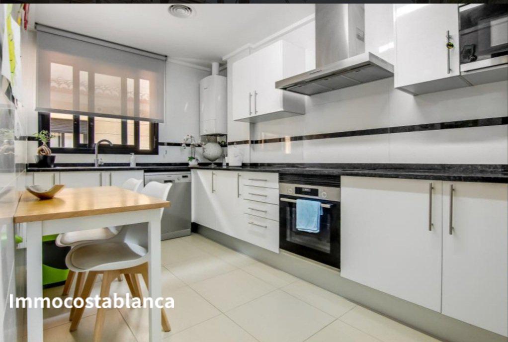 Detached house in Javea (Xabia), 300 m², 599,000 €, photo 2, listing 16316256