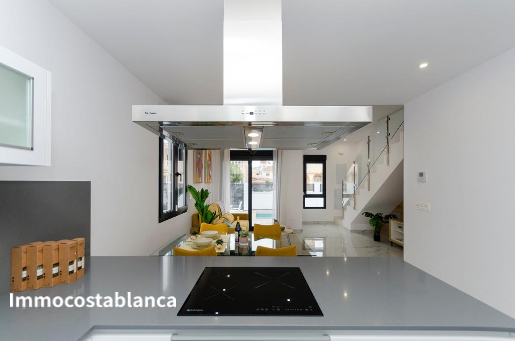 Villa in Torrevieja, 116 m², 360,000 €, photo 5, listing 36252256