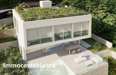 Detached house in Denia, 368 m²