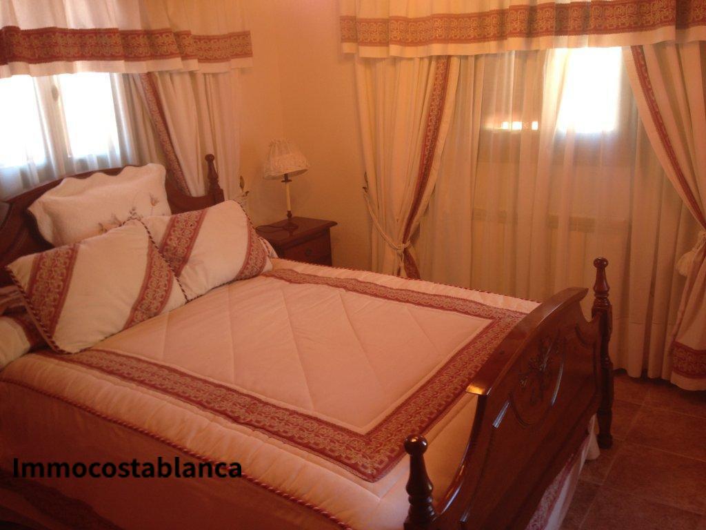 7 room villa in Torrevieja, 300 m², 500,000 €, photo 9, listing 17399688