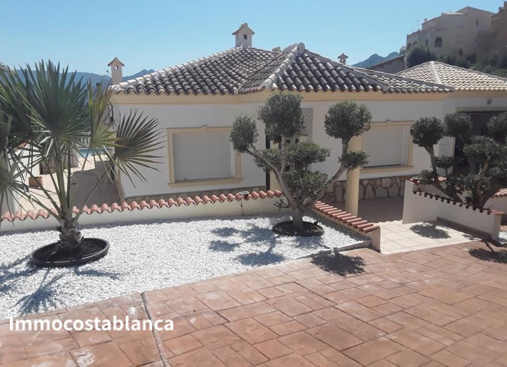 Detached house in Alicante, 175 m², 270,000 €, photo 2, listing 50845056