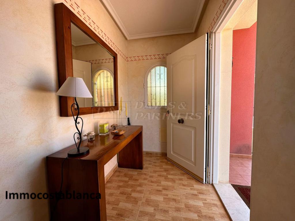 Villa in Dehesa de Campoamor, 102 m², 260,000 €, photo 1, listing 32188976