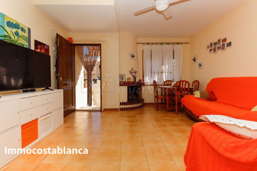 Townhome in Torrevieja, 85 m², 140,000 €, photo 1, listing 49855456