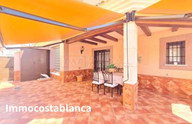 Detached house in Torrevieja, 136 m²