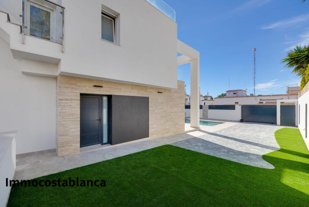 Apartment in Torrevieja, 238 m², 750,000 €, photo 7, listing 48215536