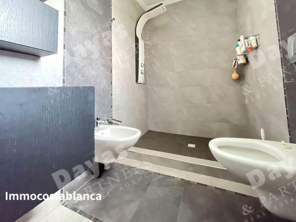 Villa in Torrevieja, 132 m², 380,000 €, photo 1, listing 3132896
