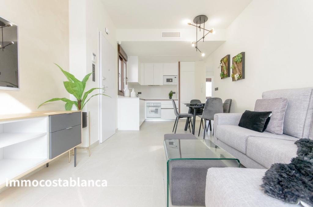 Detached house in Torrevieja, 63 m², 315,000 €, photo 2, listing 21976416
